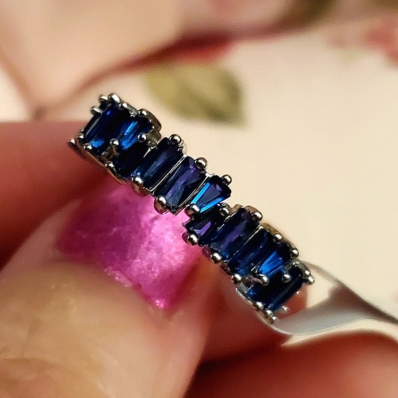 Fashion sapphire blue baguette CZ band ring size 7. - Picture 4 of 7